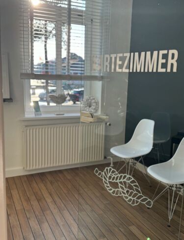 Eindrücke unserer modernisierten Praxis | Zahnärzte an der Schiffbrücke